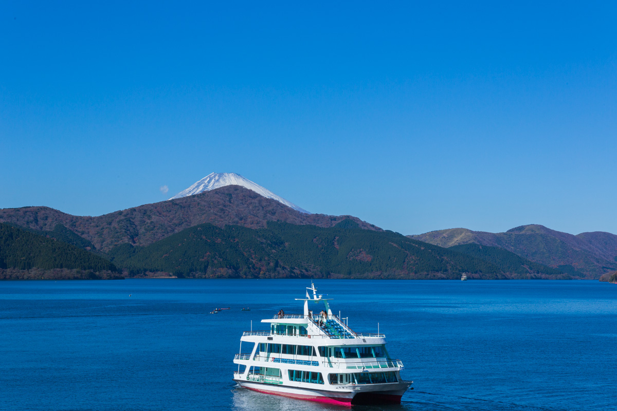 Hakone Cruise Ship S O R A K A Z E